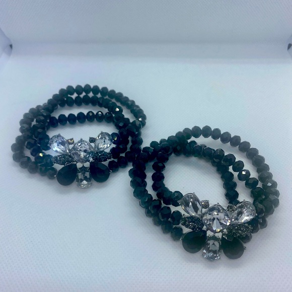 2 Bracelets for 1 Price - Picture 2 of 6